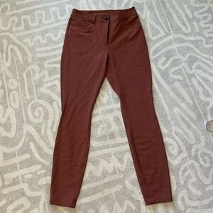 Lululemon City Sleek 5-pocket skinny pants - Size 30.  Good used condition